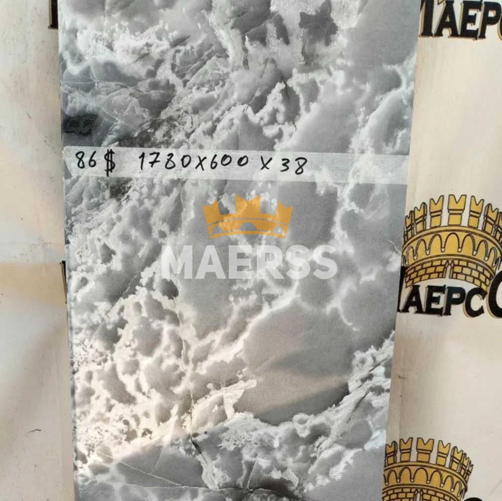 40*600*1780мм 86$/М обрезок столешницы Оникс Дымчатый СКИФ